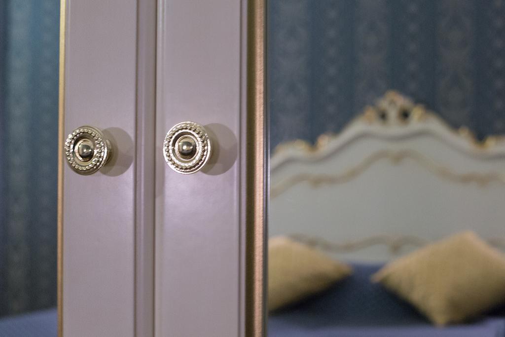 Residenza Nobile - Locazione Turistica Hotel Venesia Bagian luar foto